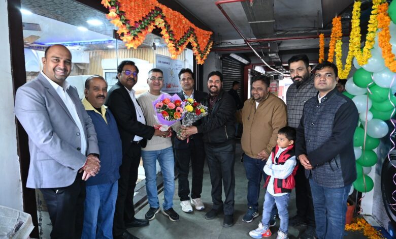 देहरादून उत्तराखंड में फ्यूजी फिल्म सर्विस सेंटर का भव्य उद्घाटन